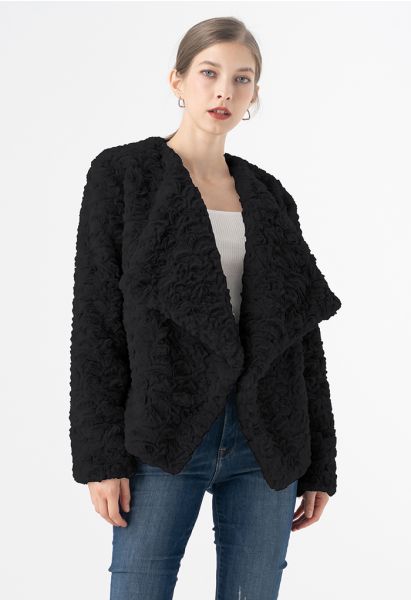 Wide Lapel Snug Faux Fur Coat in Black