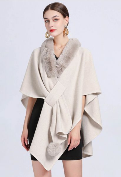 Faux Fur Collar Reversible Poncho in Ivory