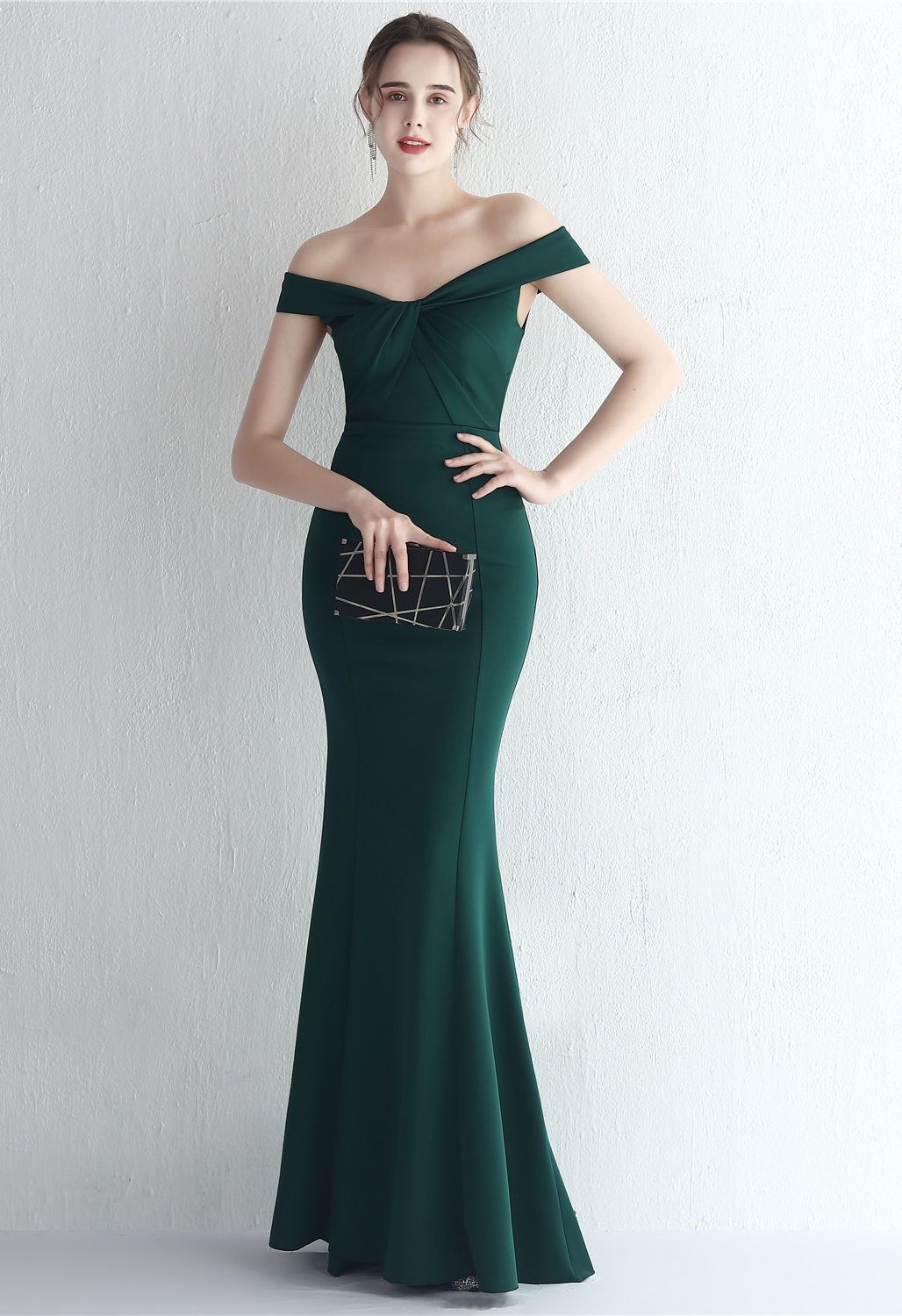 Twist Front Off-Shoulder Gown in Emerald