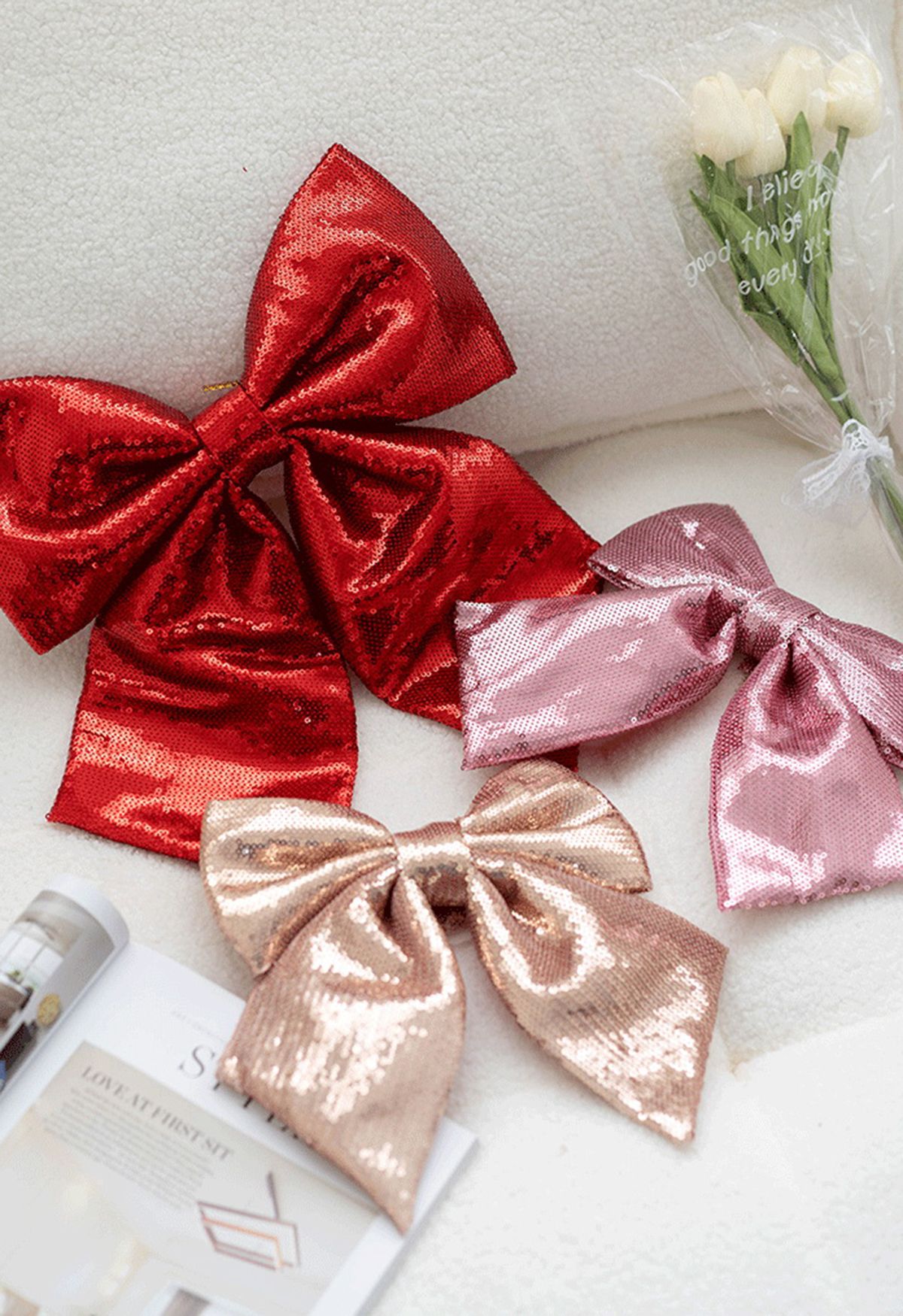 Full Sequins Bowknot Christmas Ornament in Red