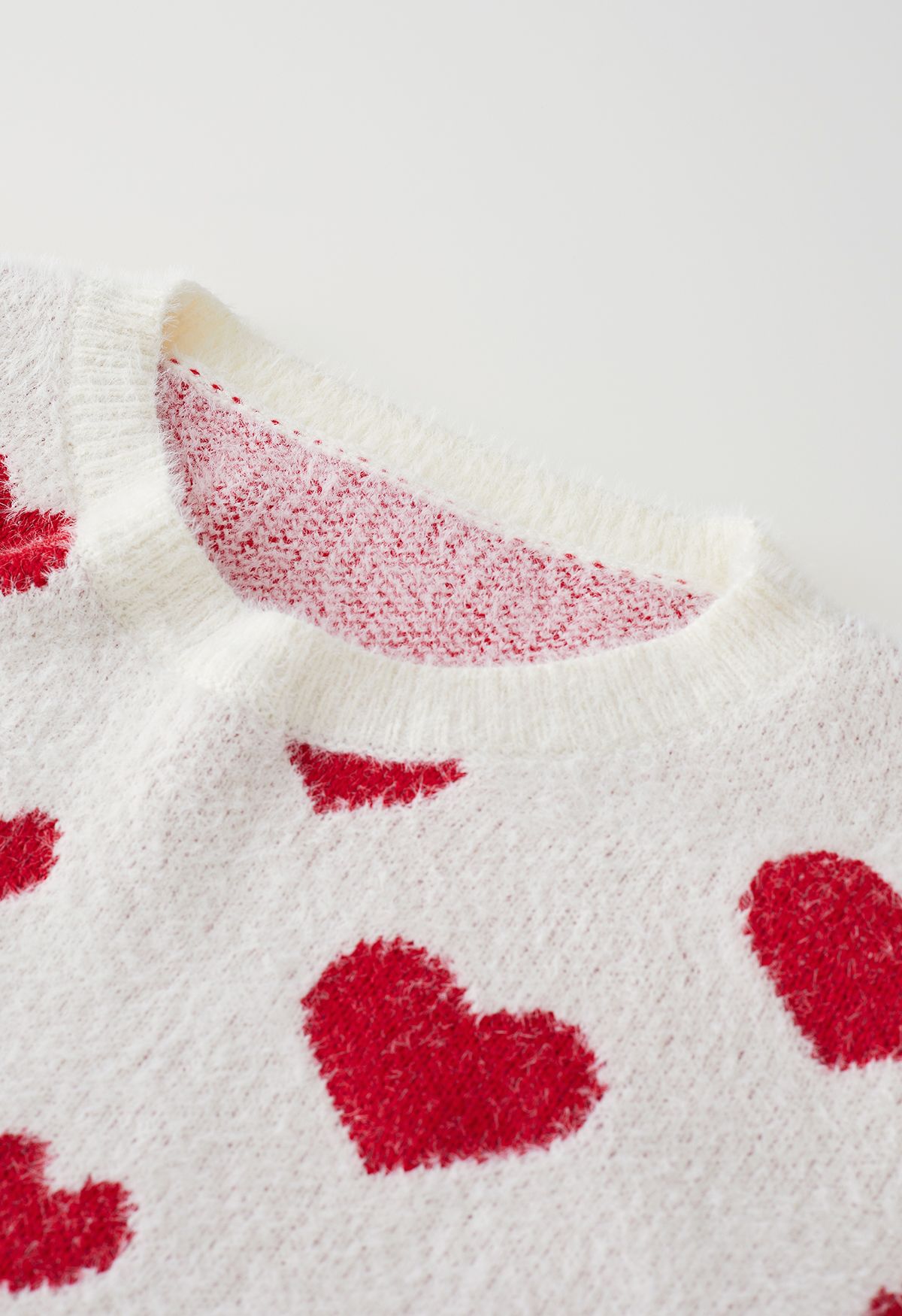 Fuzzy Contrast Heart Knit Sweater in Ivory