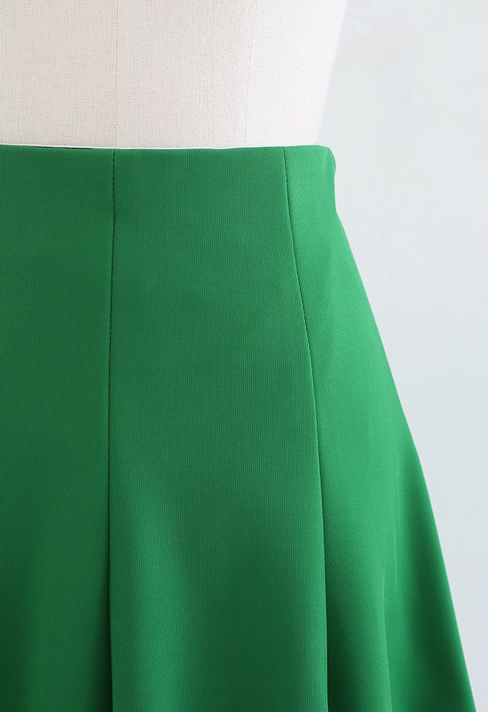 Raw-Cut Hem Flare Mini Skirt in Green