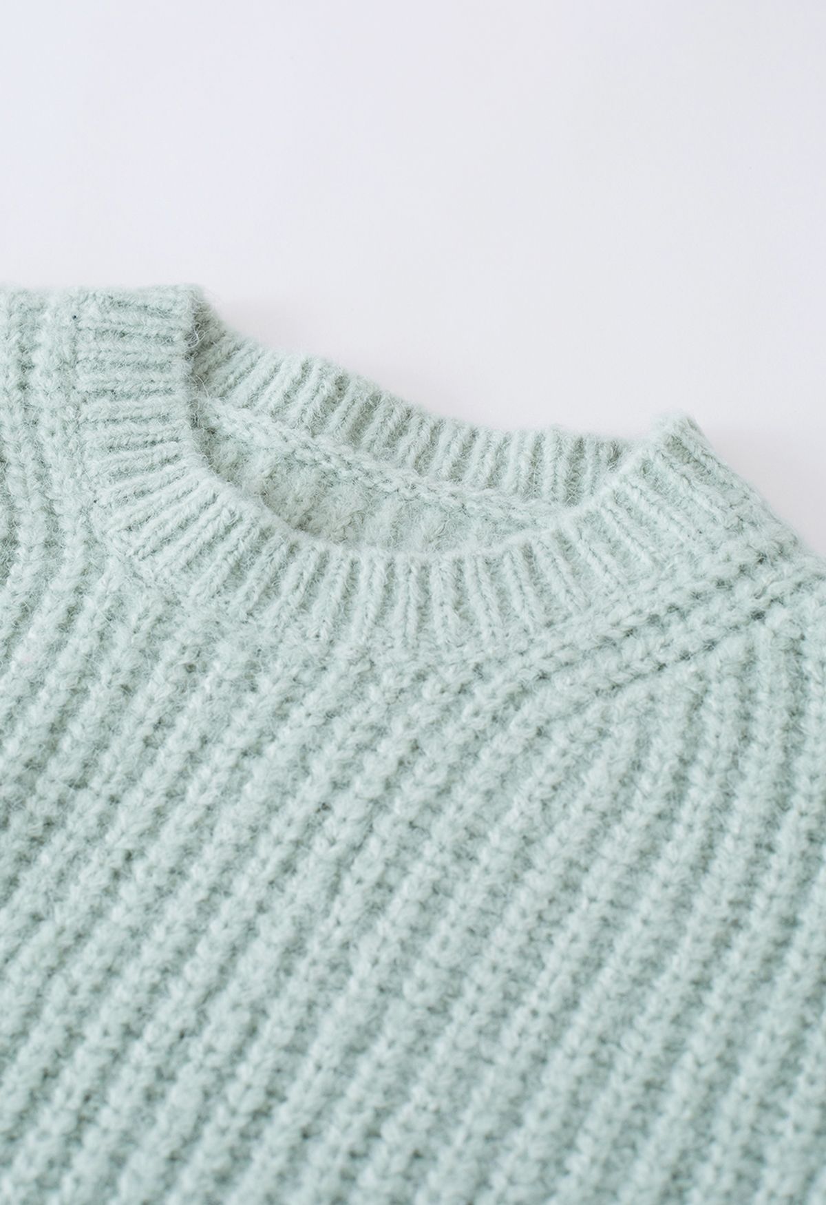 Round Neck Crop Knit Sweater in Mint