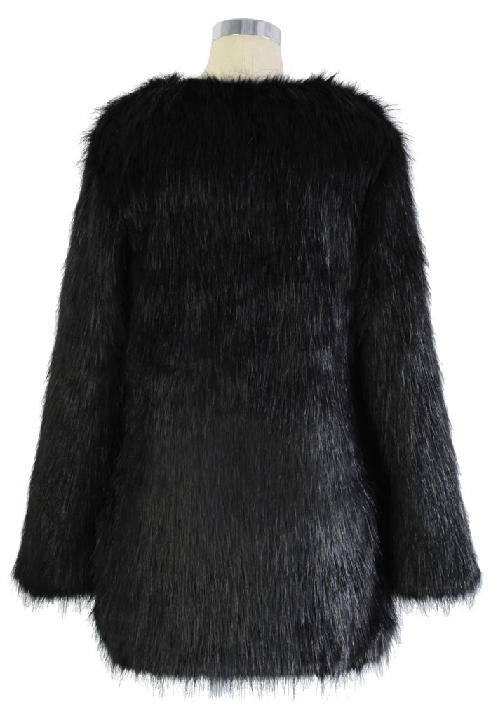 Chicwish Glam abrigo negro de piel sintética
