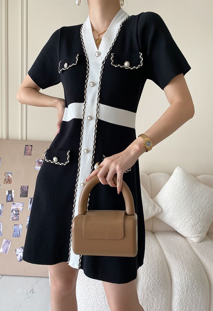 Retro Grace Contrast Color Knit Dress in Black