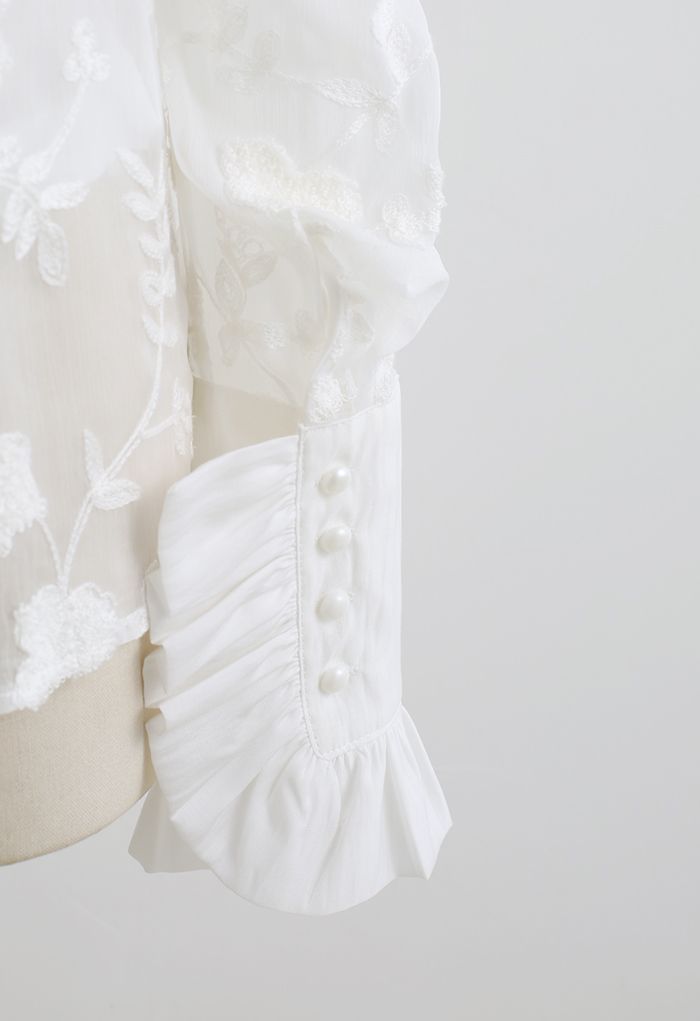 Floral Collar Embroidered Ruffle Shirt in White