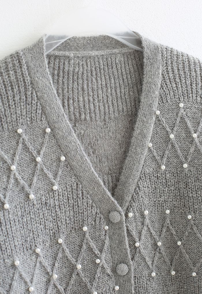 Diamond Texture Pearl Decor Knit Cardigan in Grey