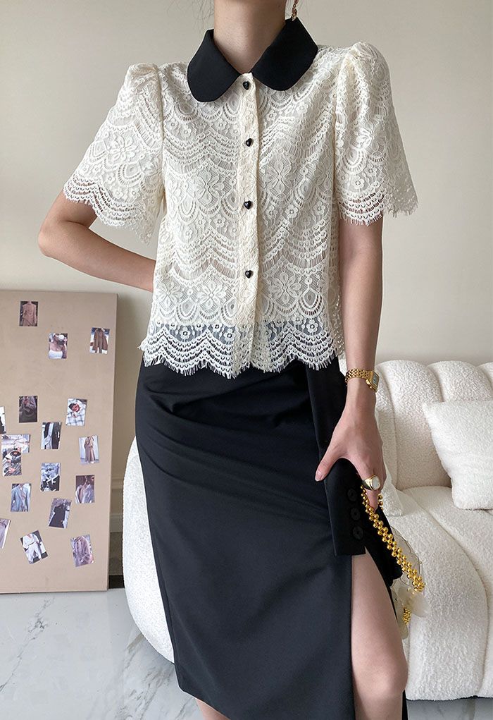 Floral Lace Contrast Collar Buttoned Top