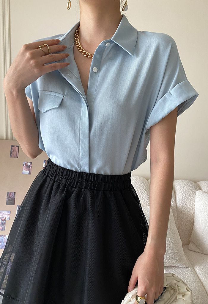Pointed Collar Rolled Cuff Buttoned Shirt in Blue