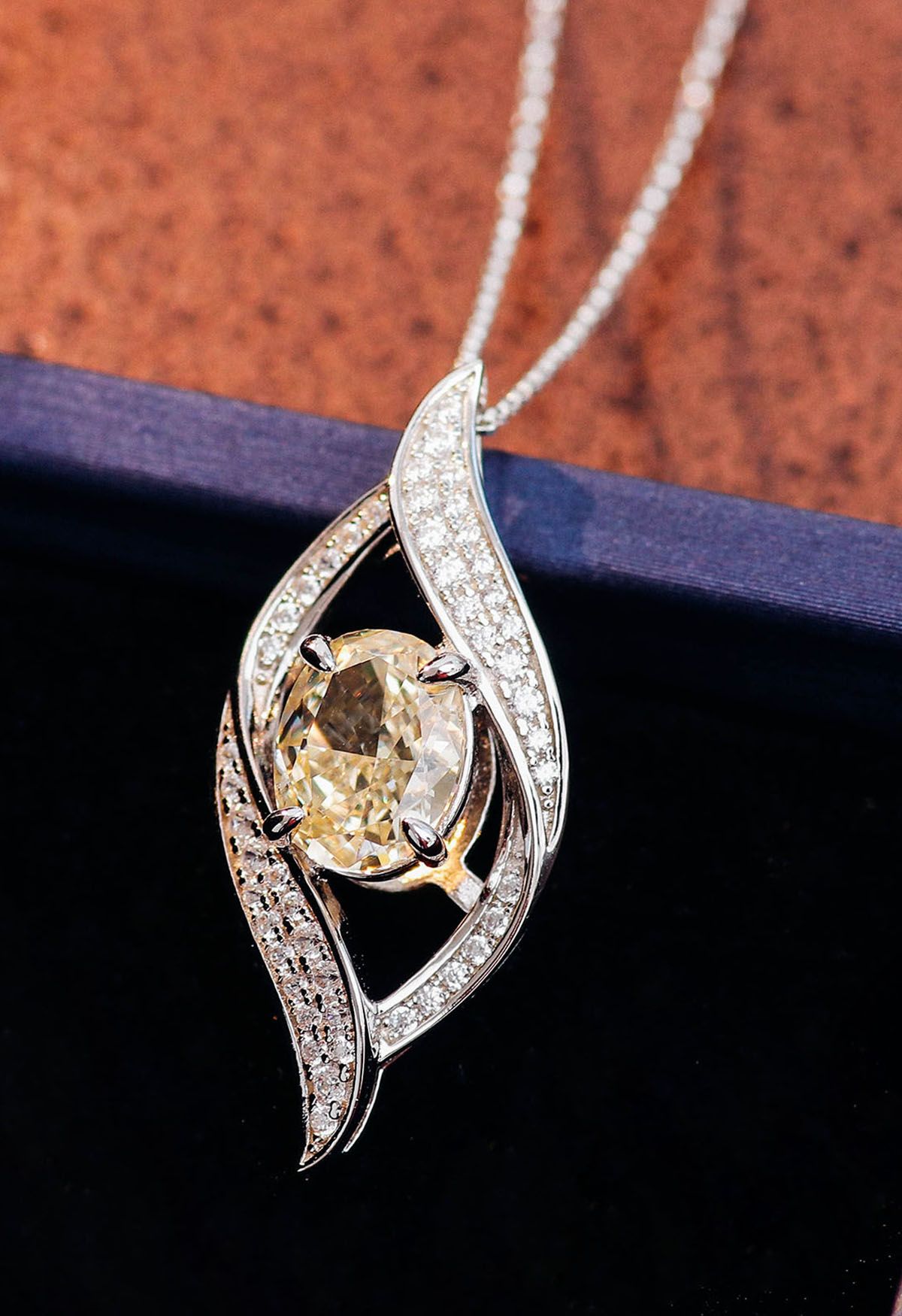 Hollow Leaf Shape Yellow Crystal Cubic Zirconia Necklace