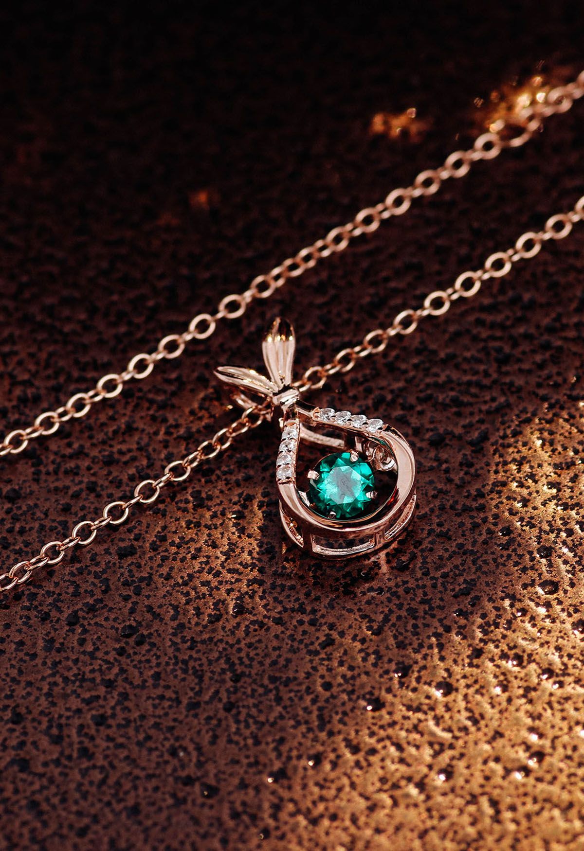Hollow Out Pear Shape Emerald Gem Necklace 