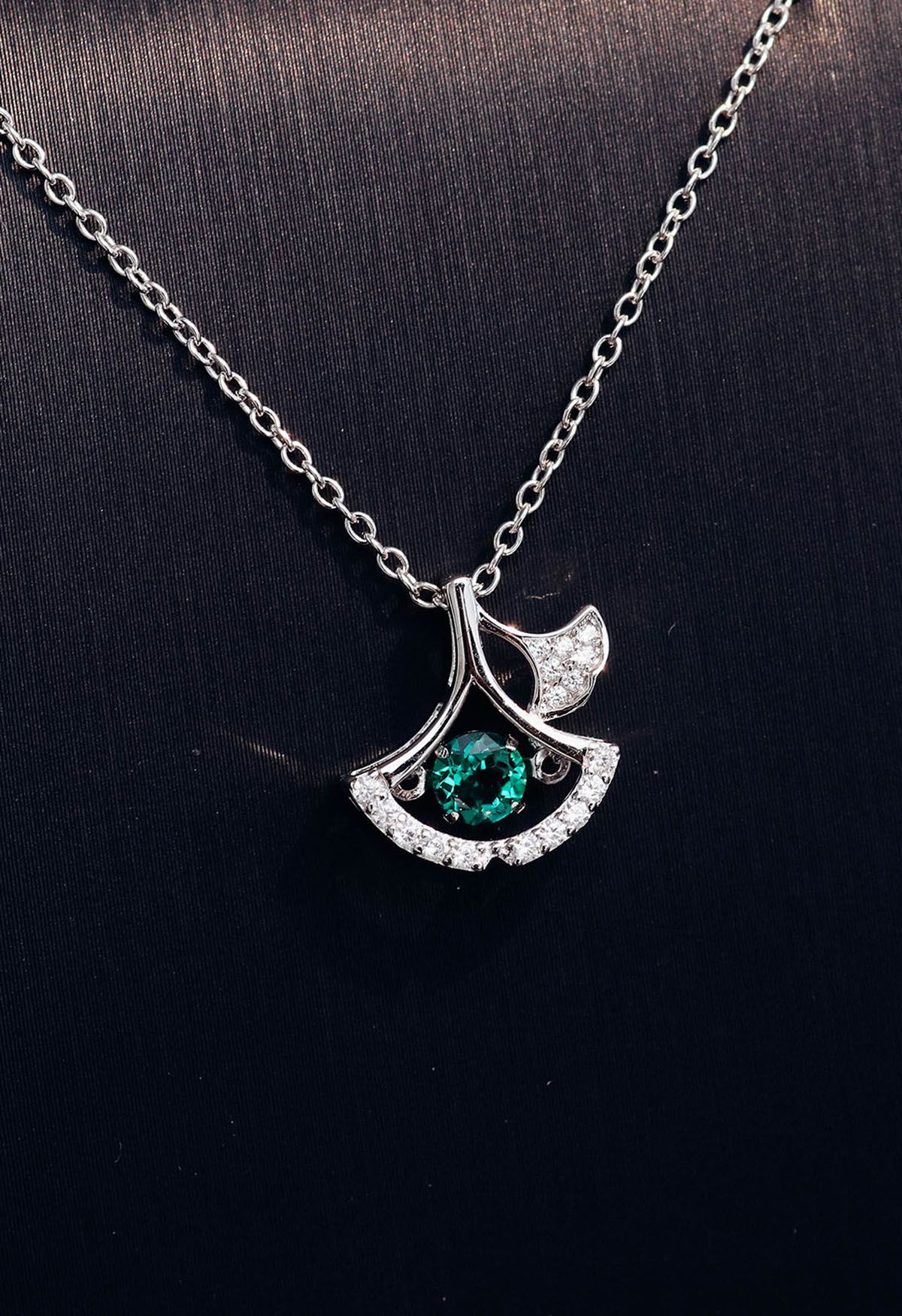 Hollow Out Fan Shape Emerald Gem Necklace 