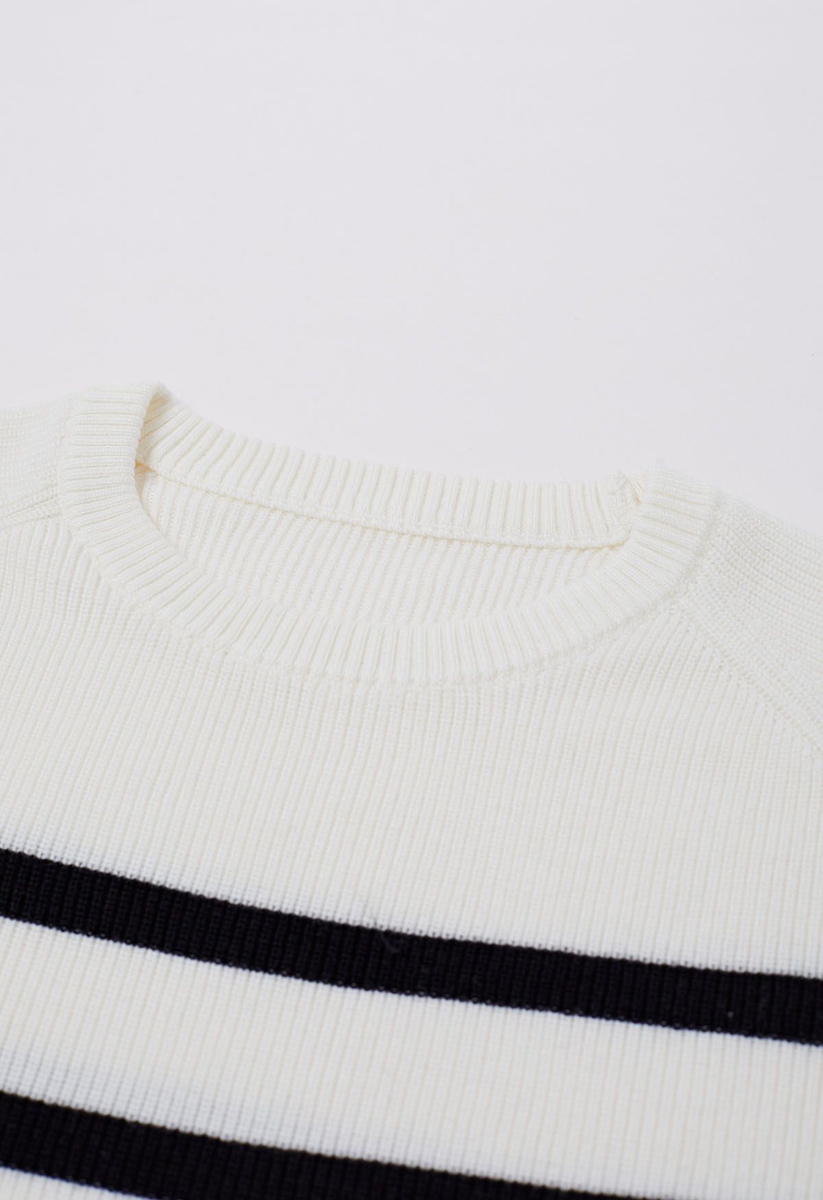 Versatile Round Neck Striped Knit Sweater in White