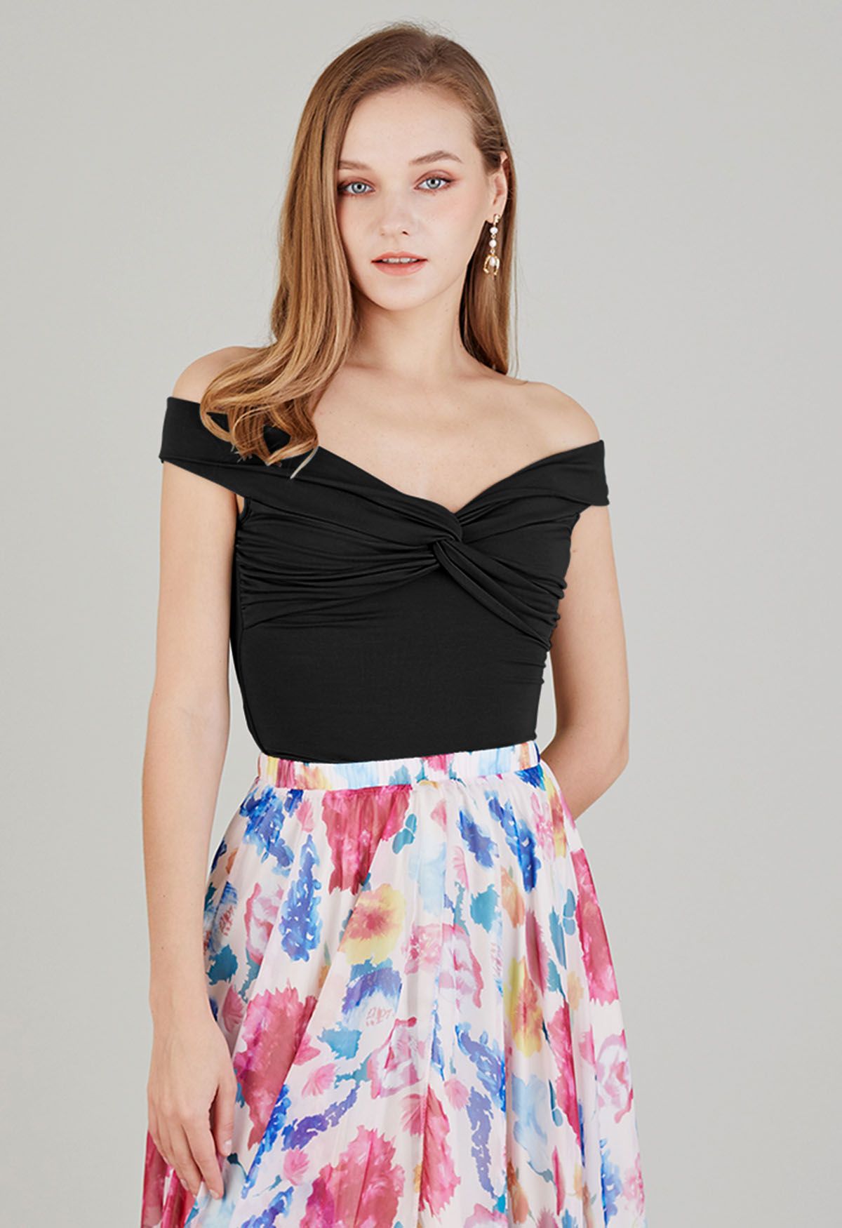 Twist Front Off-Shoulder Fitted Crop Top in Black