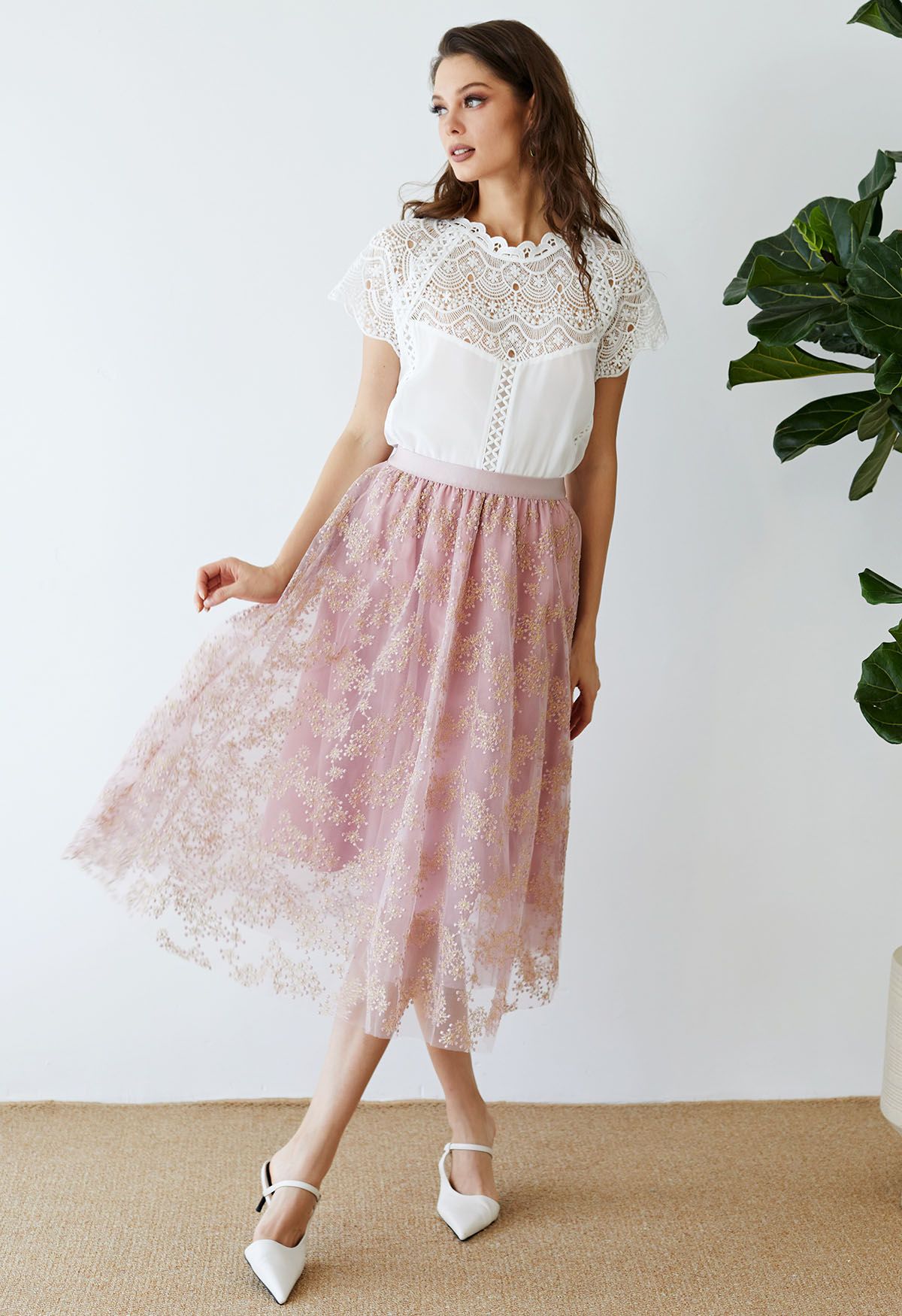Scallop Lace Panelled Chiffon Top in White