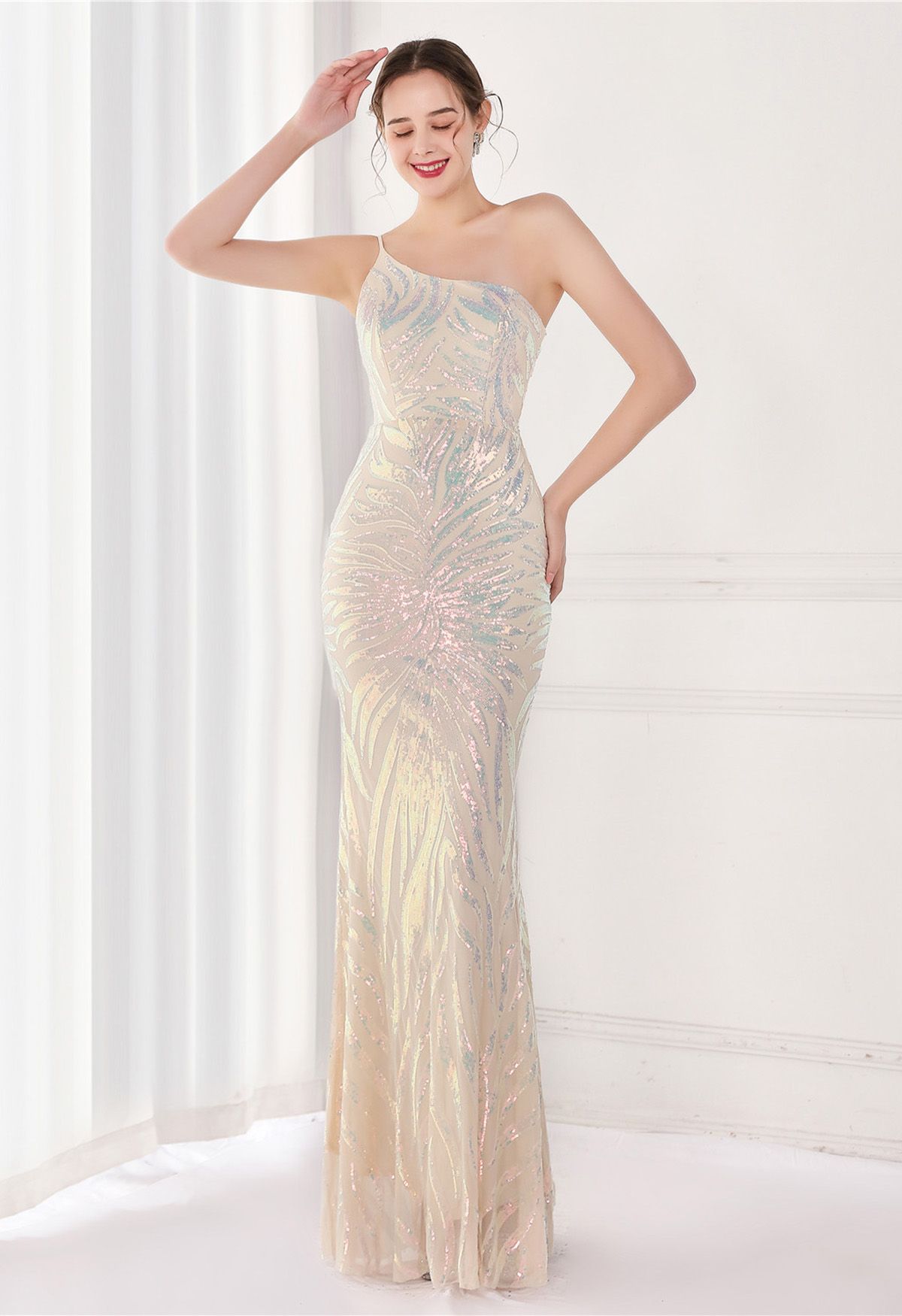 One-Shoulder Leaf Sequined Mermaid Gown in Apricot