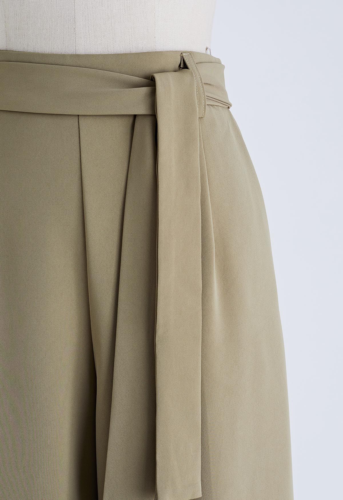 Side-Zip Belted Straight-Leg Pants in Khaki