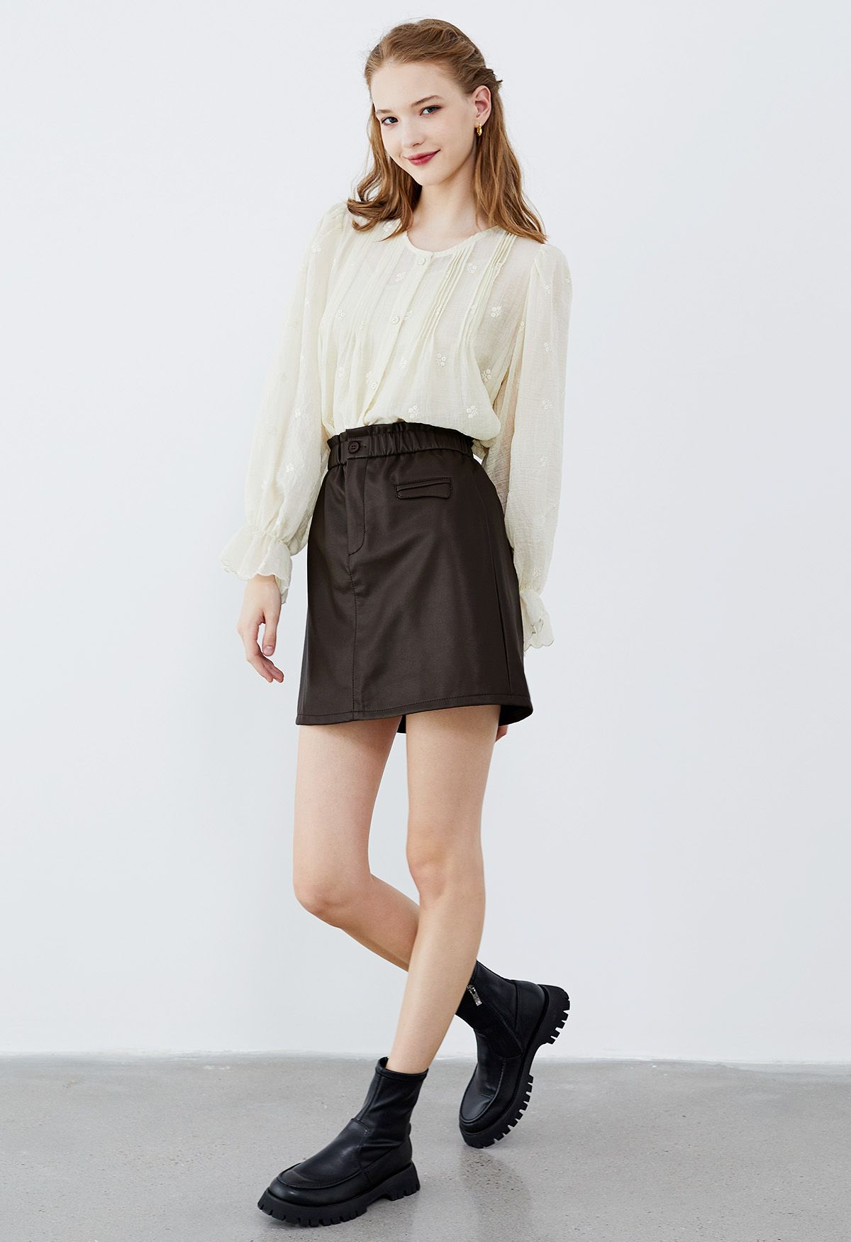 Elastic Waist Faux Leather Mini Skirt in Brown