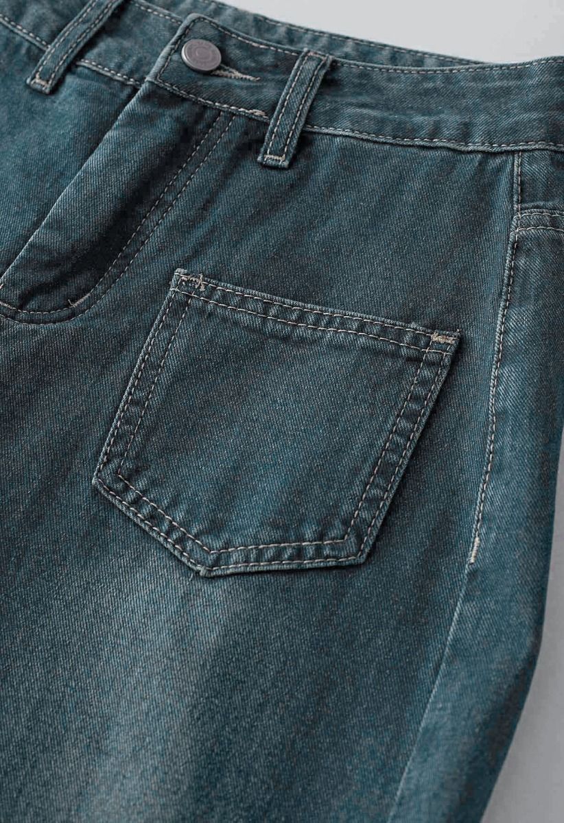 Patch Pocket Frayed Hem Wide-Leg Jeans