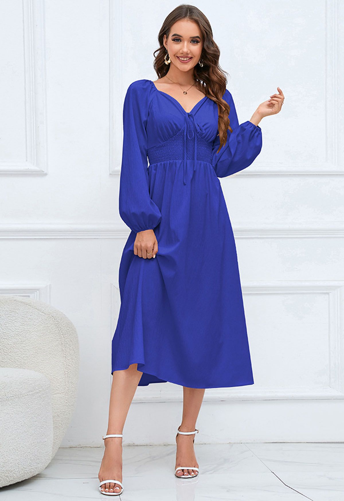 Sweetheart Neck Tie Front Midi Dress in Indigo