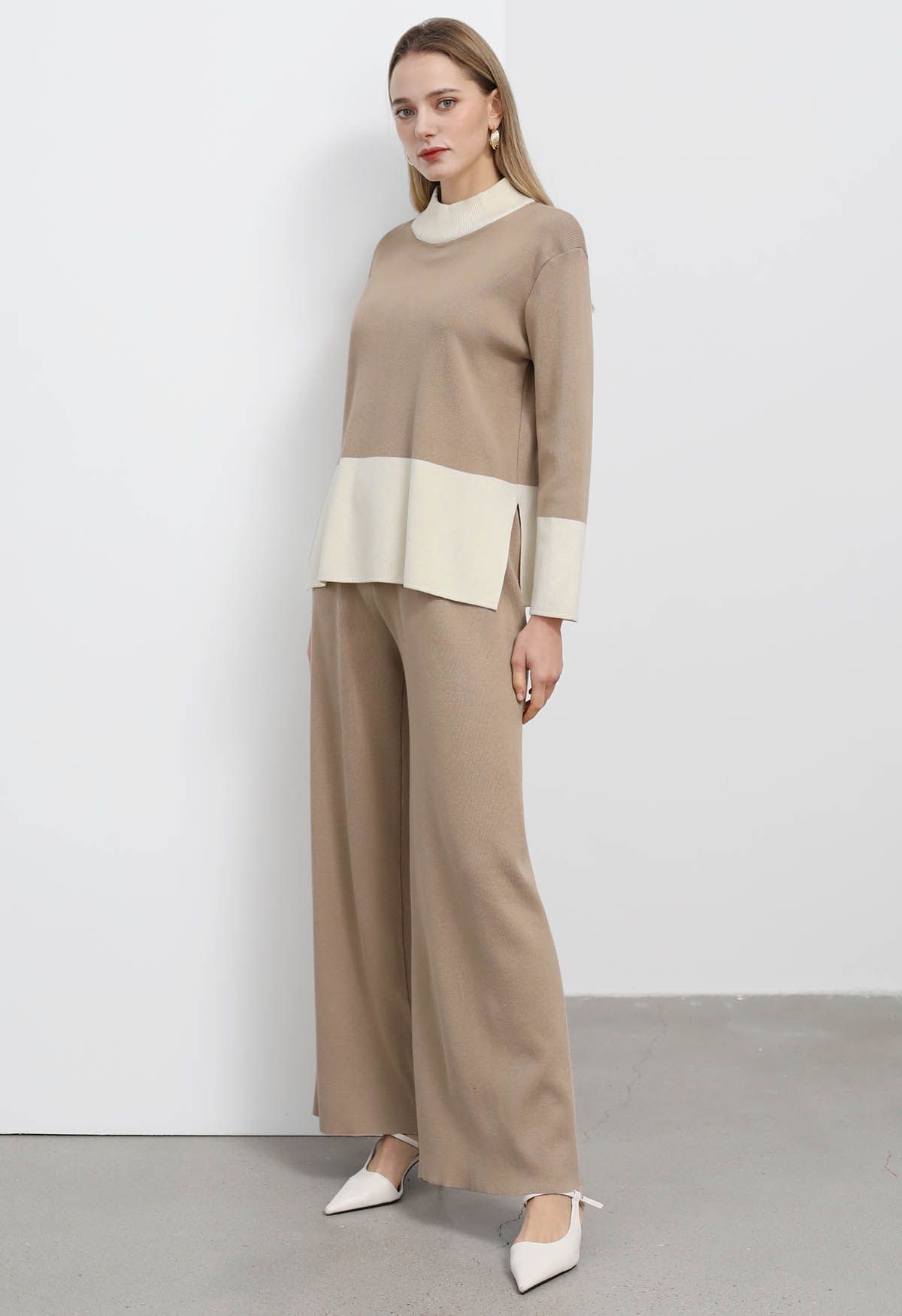 Color Block Mock Neck Knit Sweater and Pants Set in Light Tan