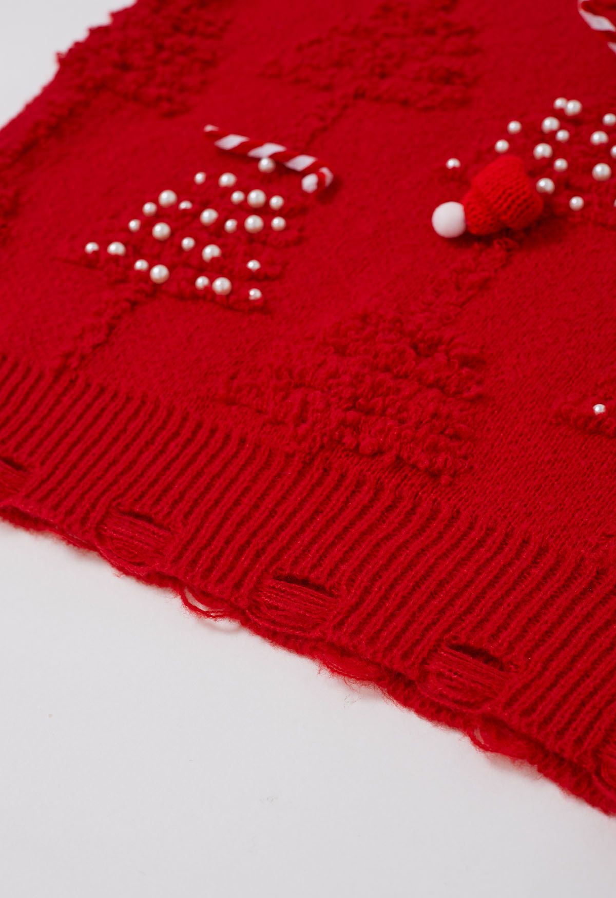Pearl Christmas Tree Embossed Bowknot Knit Sweater in Red
