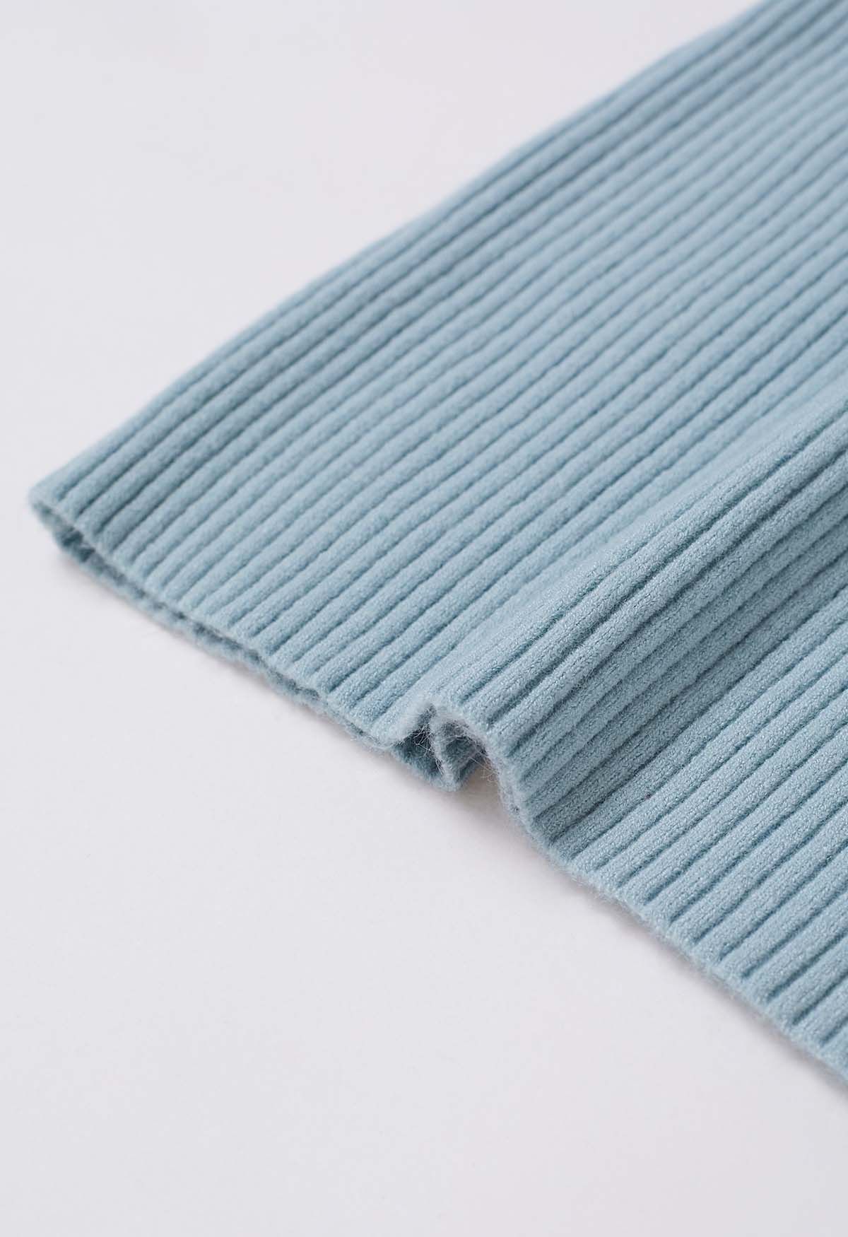 Turtleneck Ribbed Fitted Knit Top in Blue
