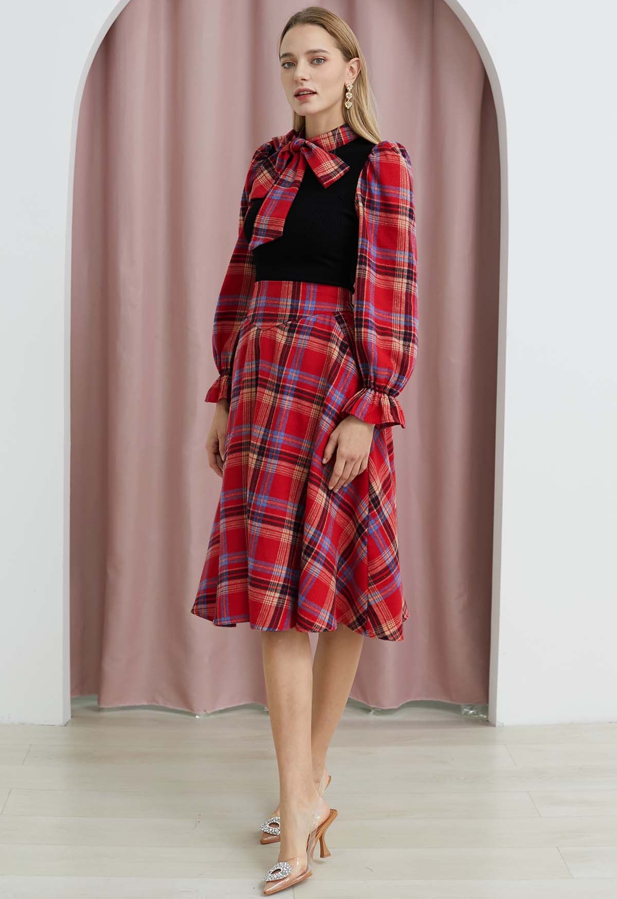 Detachable Bowknot Check Spliced Knit Top in Red