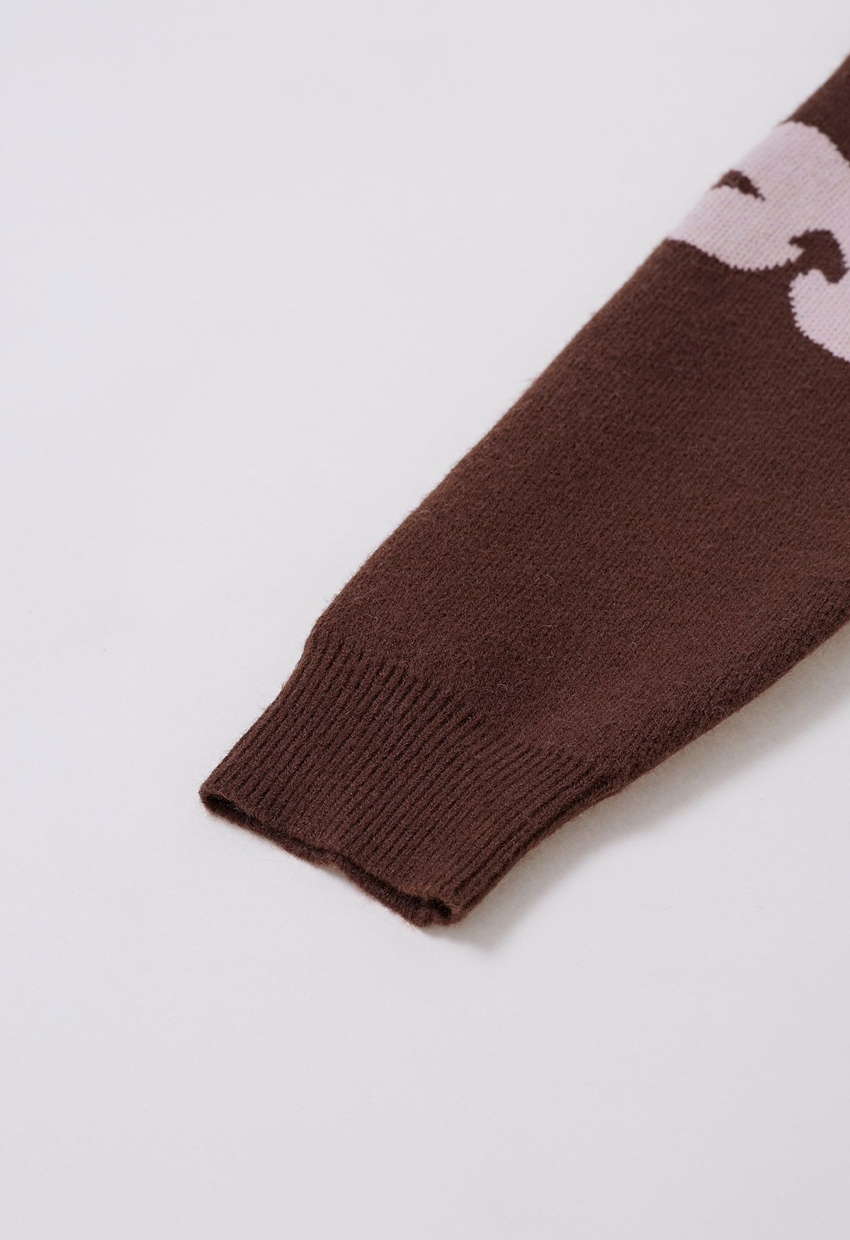 Contrast Flower Pattern Knit Sweater in Brown