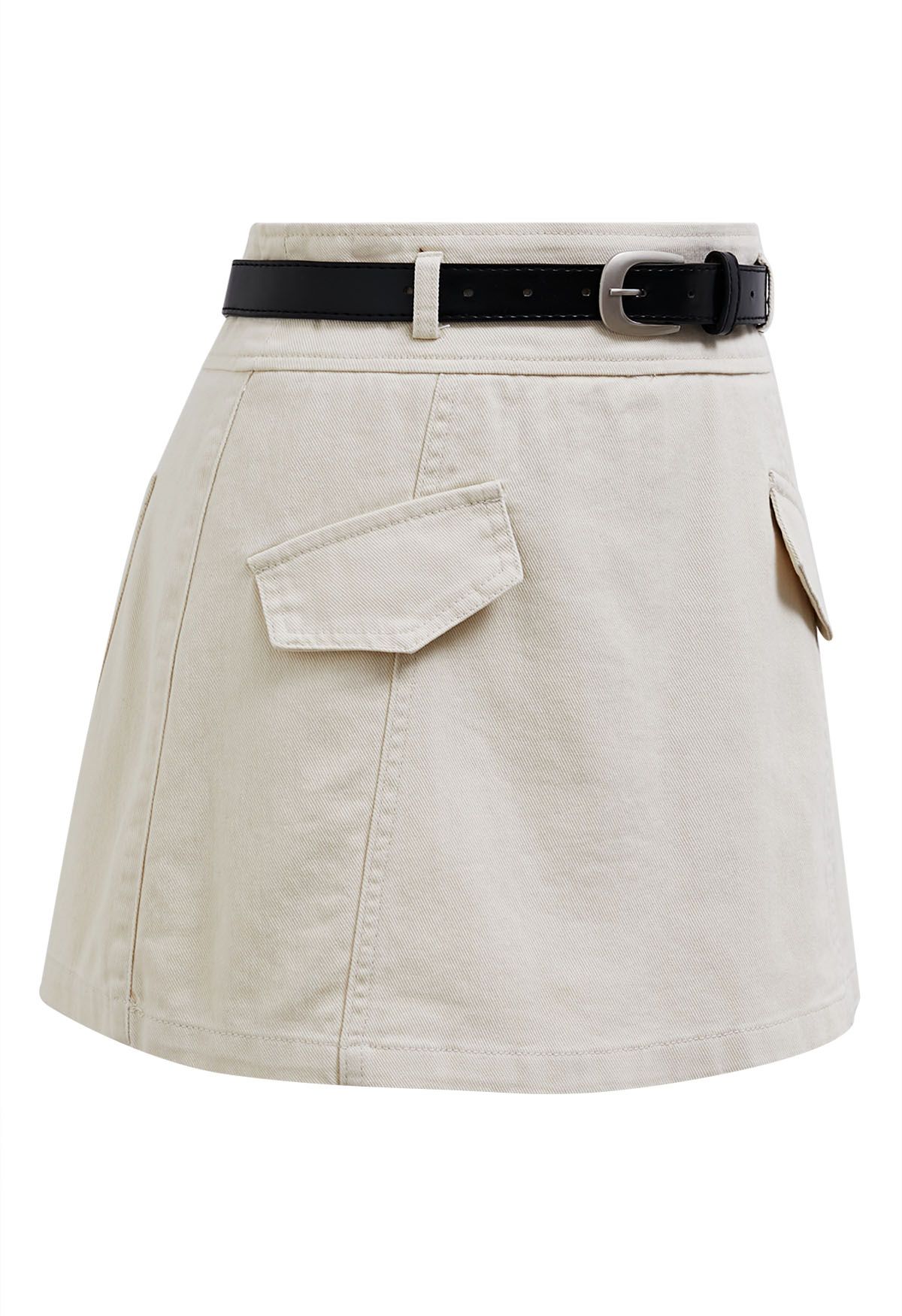 Fake Flap Pockets Belted Denim Skorts in Ivory