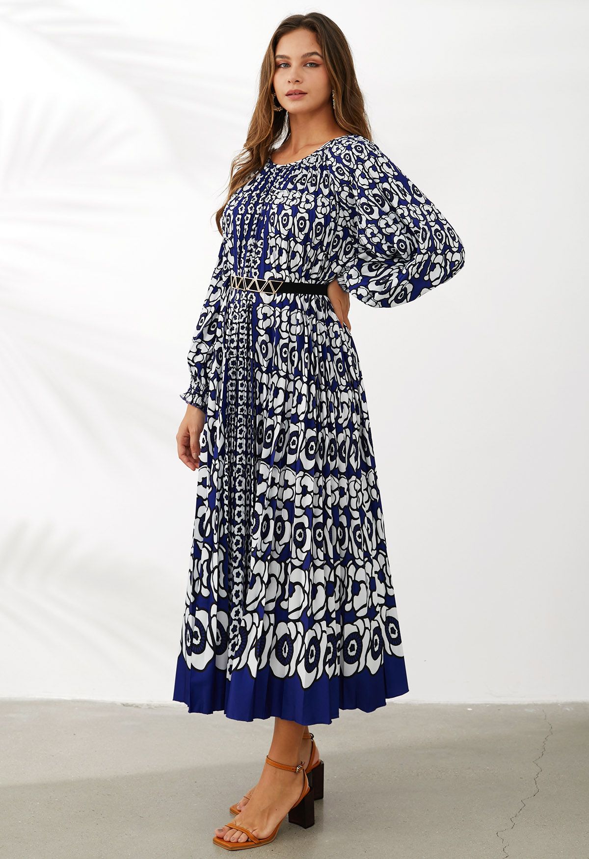 Blossoming Day Watercolor Pleated Maxi Dress in Navy