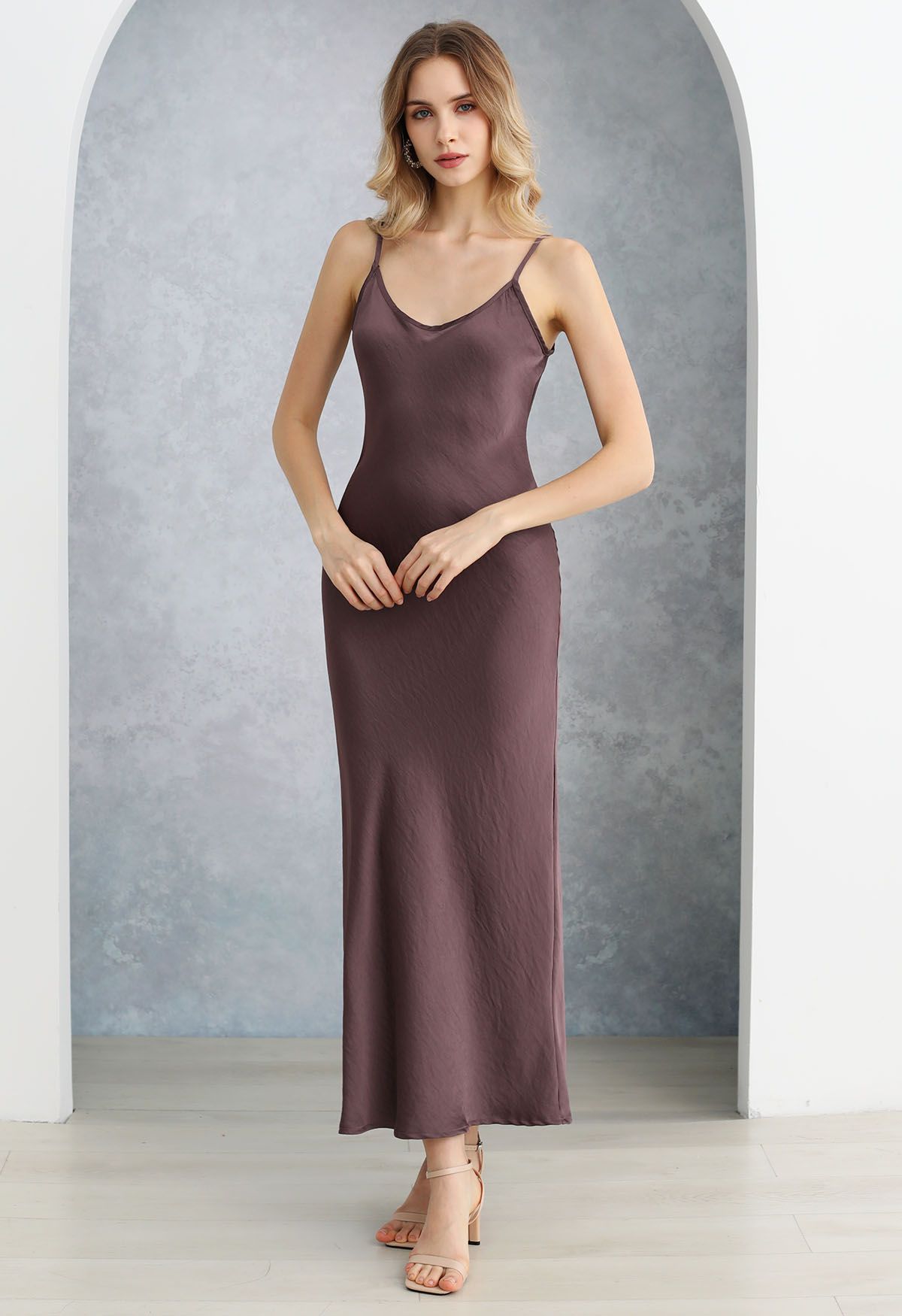 Texture Satin Backless Maxi Dress in Plum