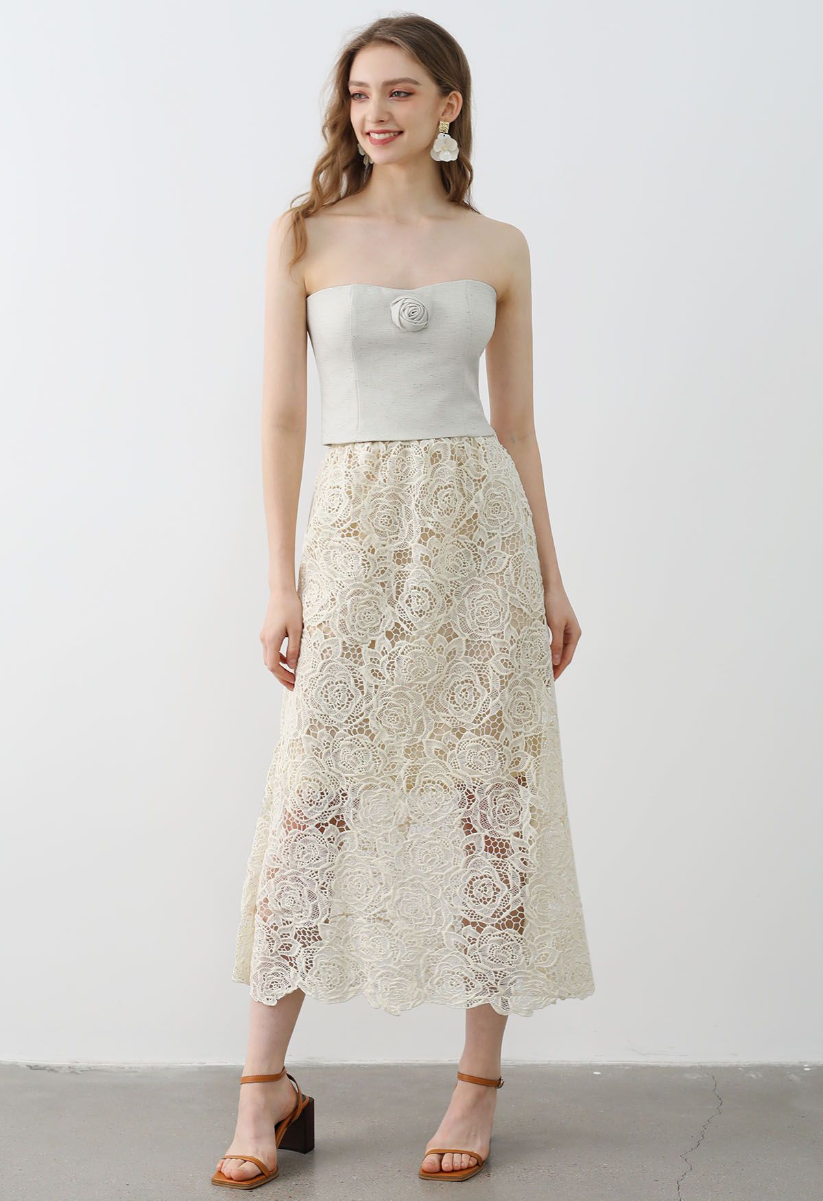 Exquisite Rose Cutwork Lace Maxi Skirt in Cream