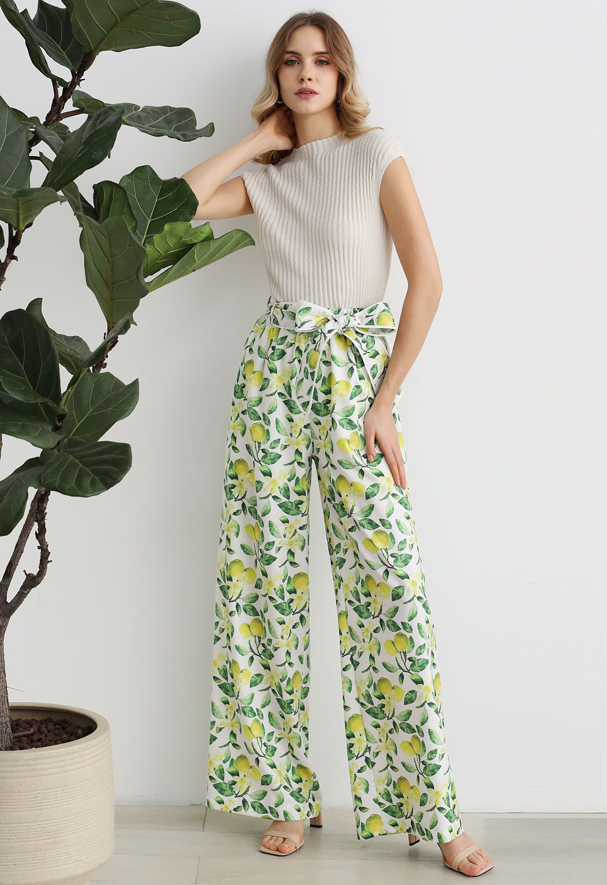 Fresh Lemon Printed Wide-Leg Pants