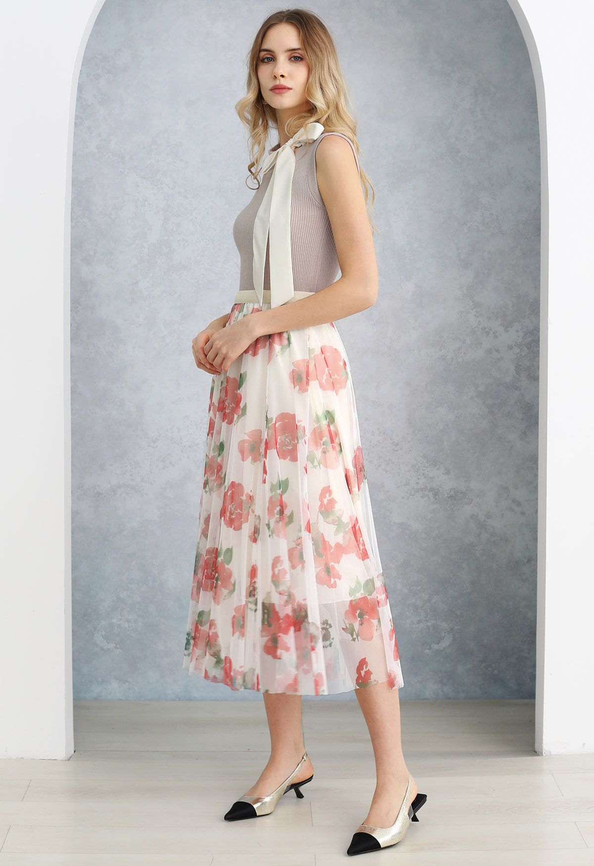 Watercolor Floral Mesh Tulle Midi Skirt in Red