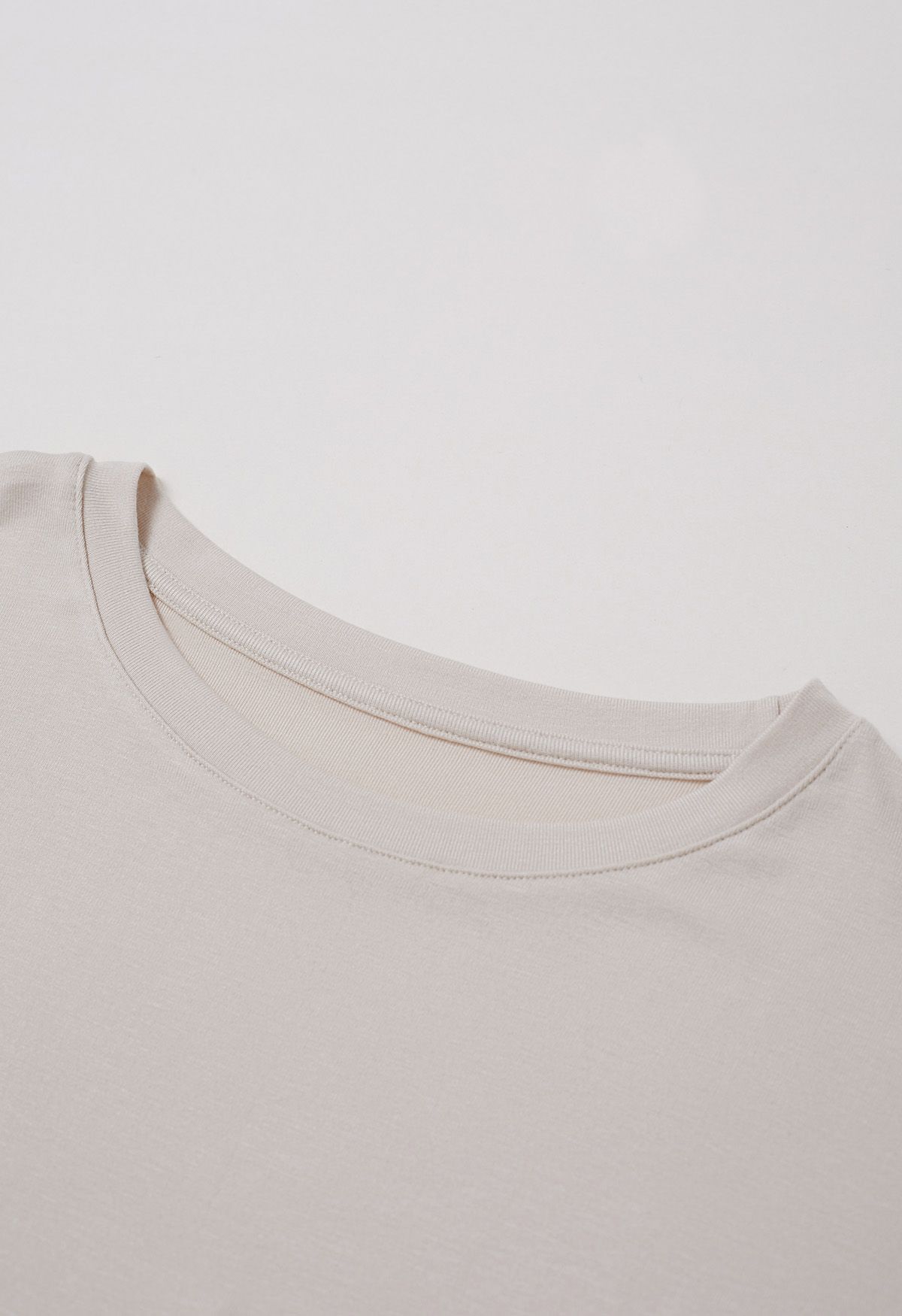 Pocket Trim Rolled Cuff T-Shirt in Sand