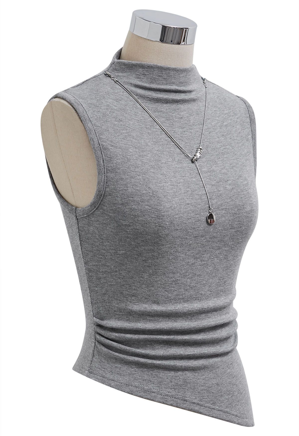 Detachable Necklace Adorned Asymmetric Sleeveless Top in Grey