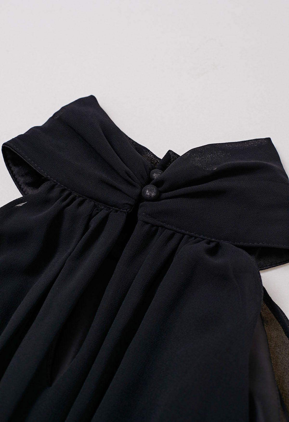 Graceful Halter Neck Chiffon Spliced Satin Dress in Black