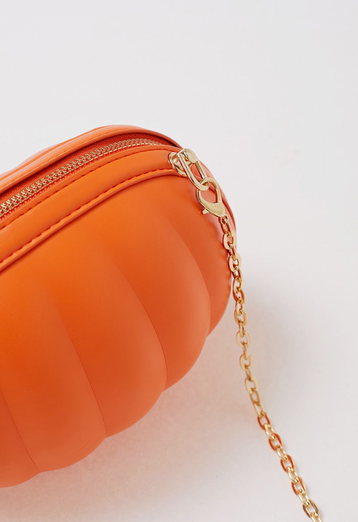 Funny Pumpkin Crossbody Bag in Orange