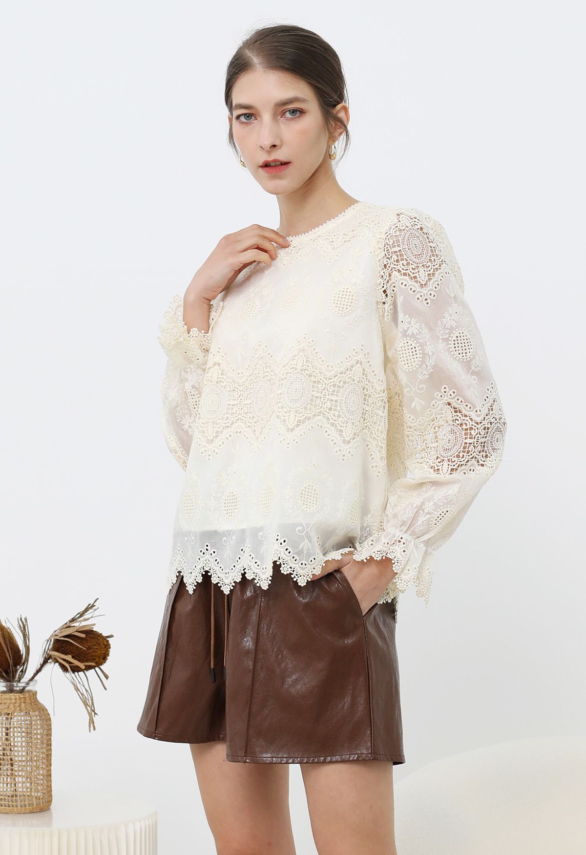 Embroidered Lace Zigzag Hemline Top in Cream