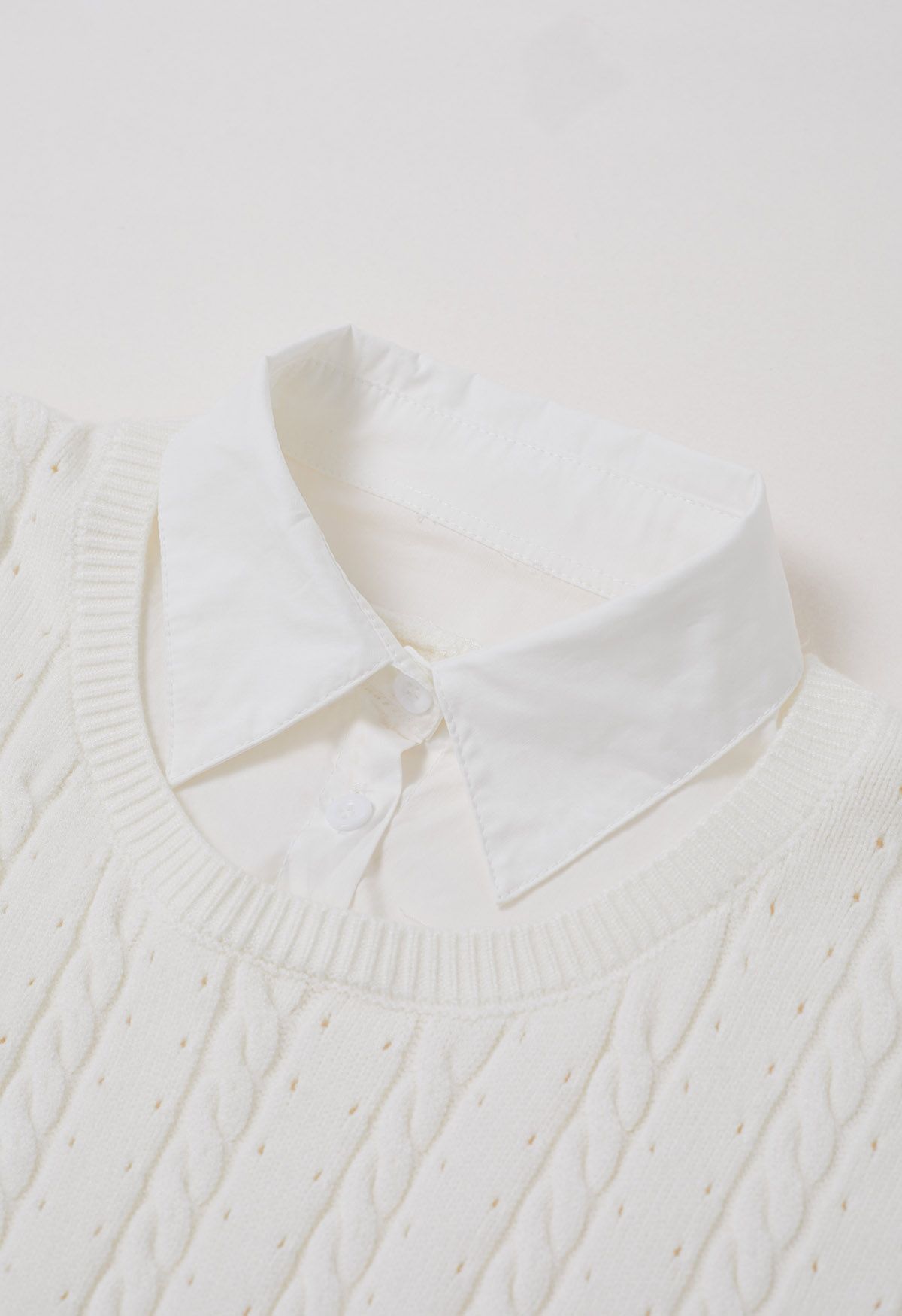 Fake Two-Piece Knit Spliced Collared Shirt in White