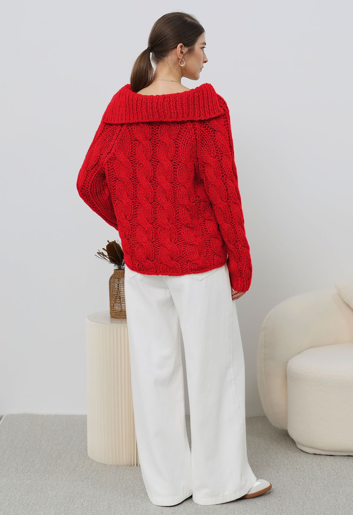 Collared V-Neck Chunky Cable-Knit Sweater in Red