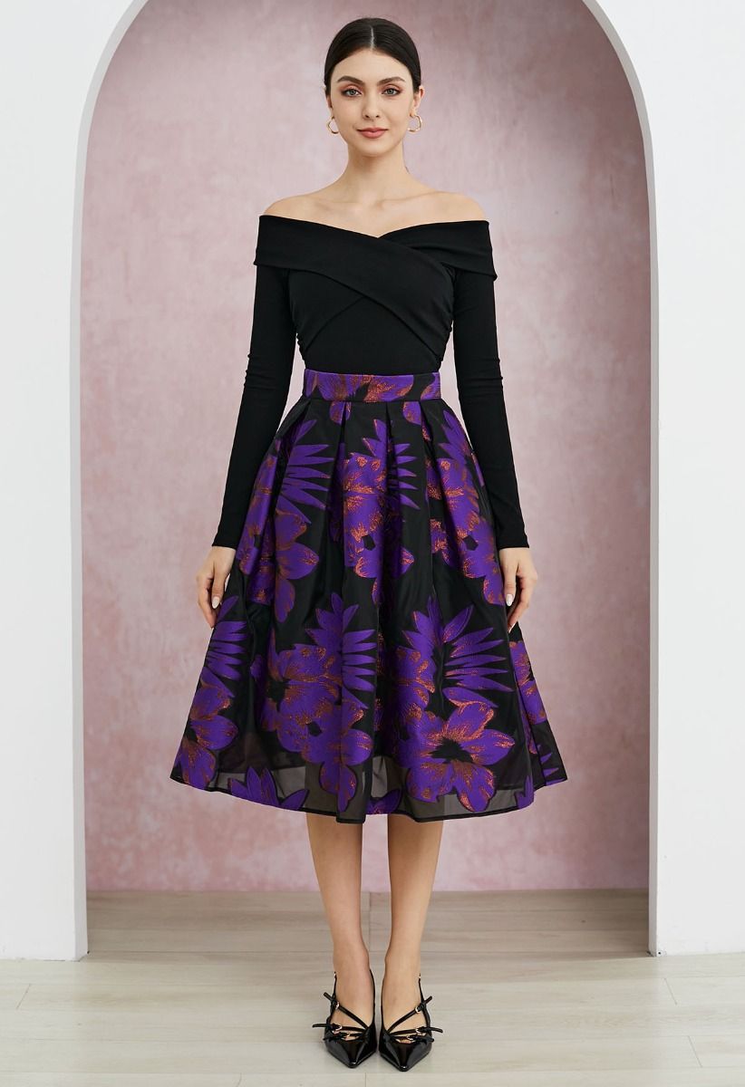 Enticing Floral Jacquard Pleated Organza Midi Skirt in Purple