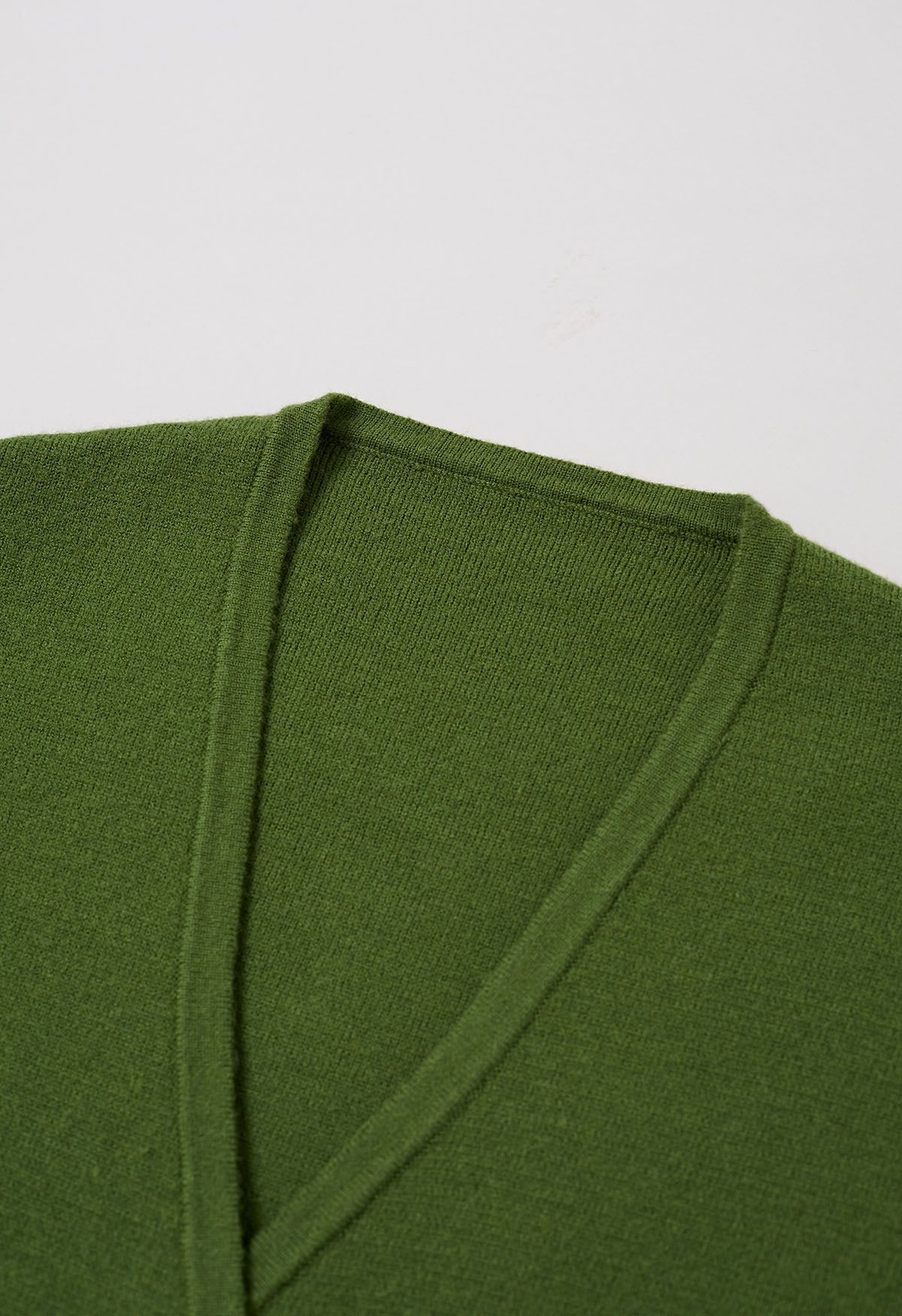 Impressive Patch Pocket Button Down Knit Cardigan in Green