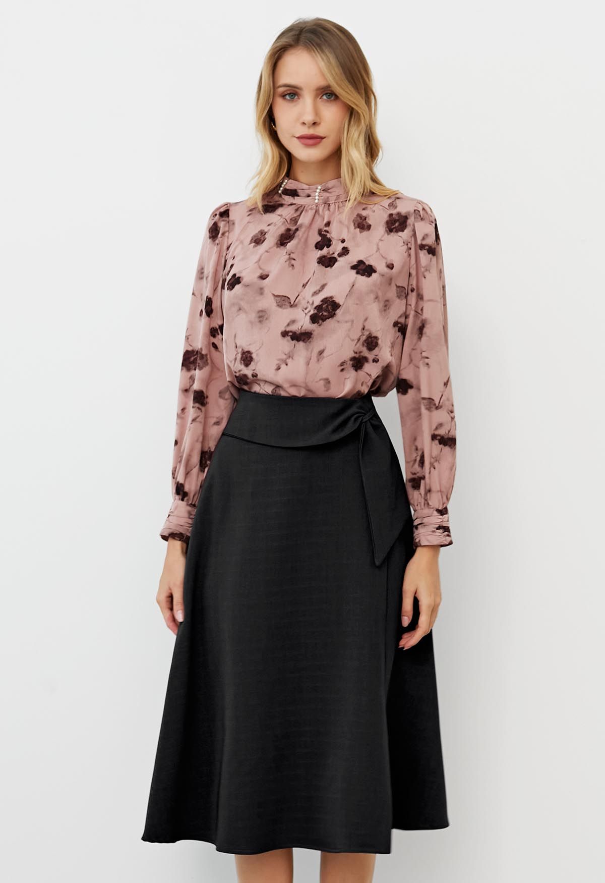 Sash Adorned Split A-Line Midi Skirt in Black