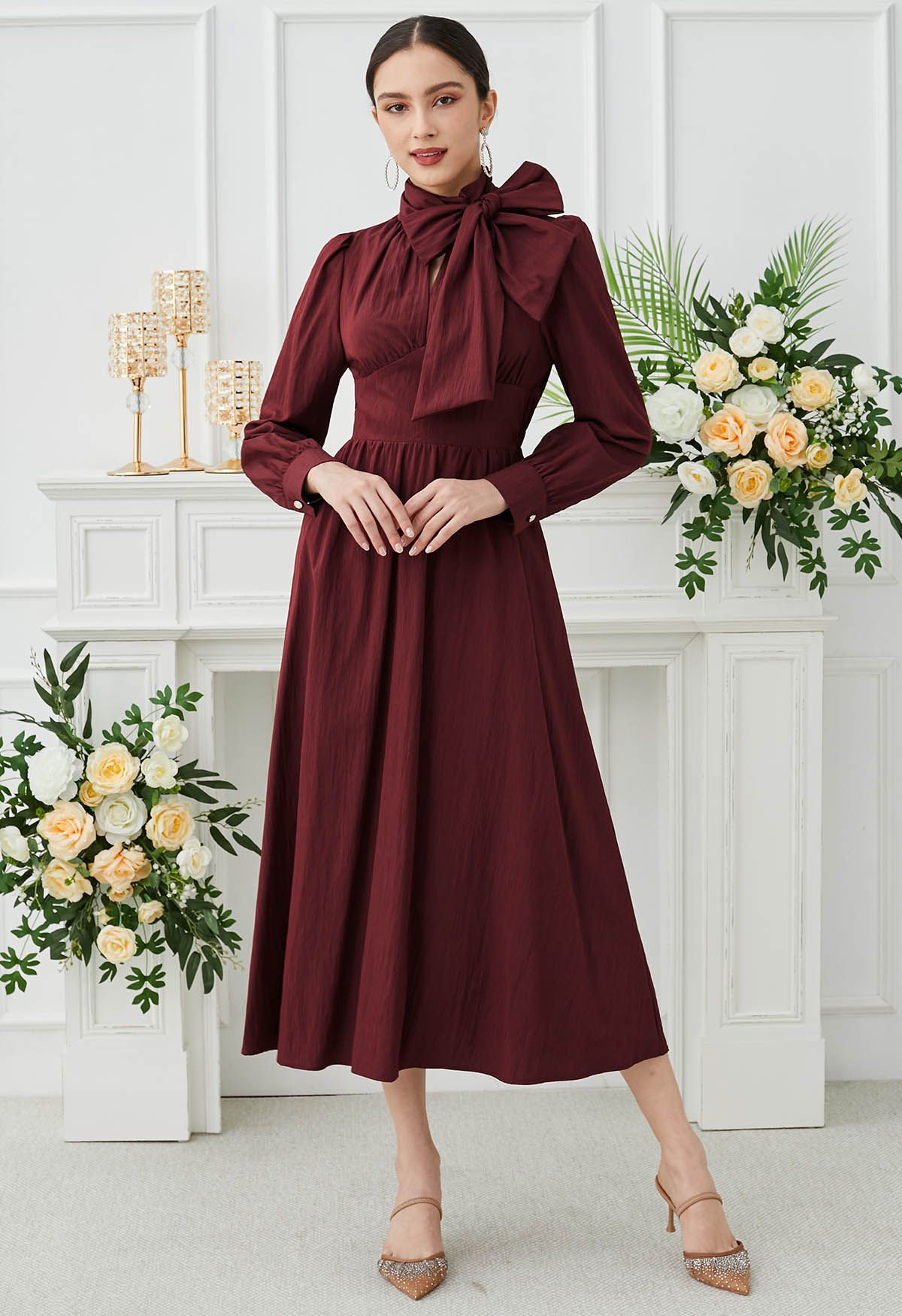 Stunning Bowknot Cutout Midi Dress in Burgundy