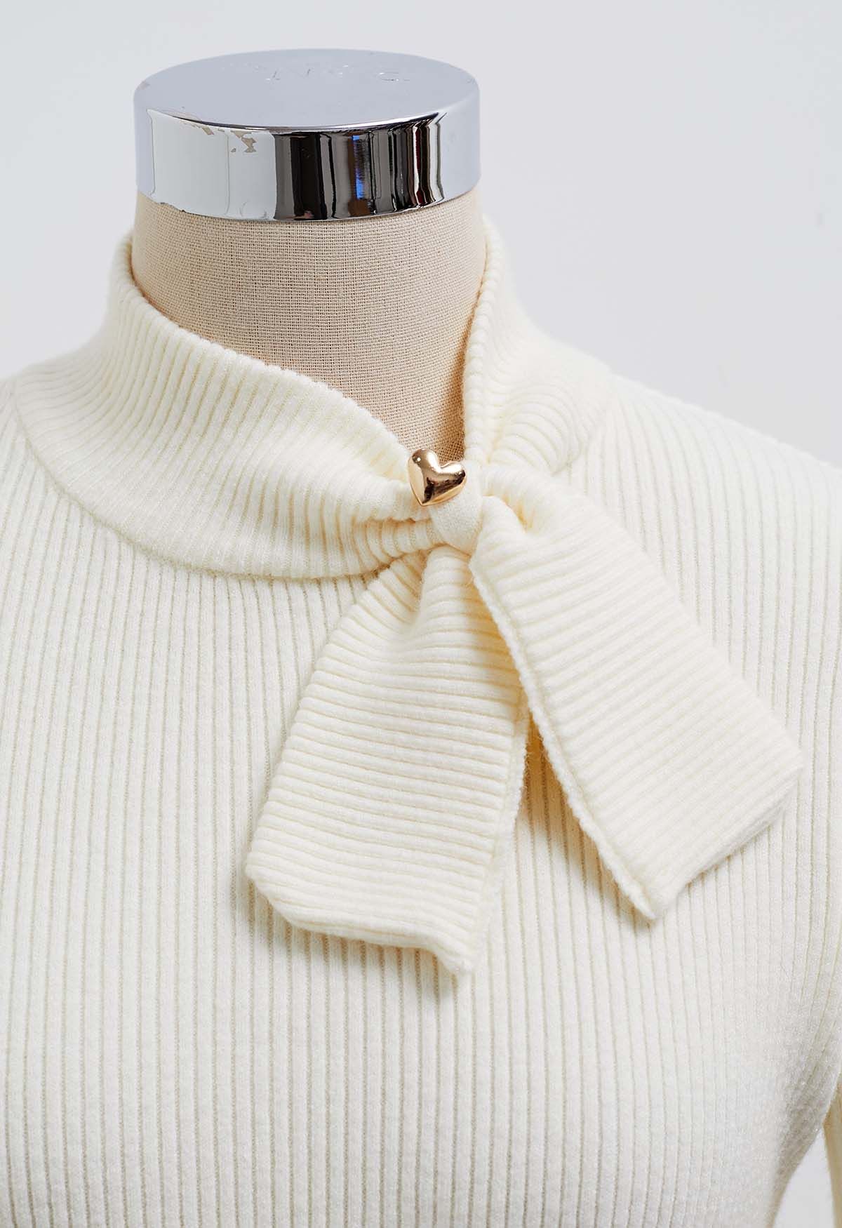 Heart Button Bowknot Ribbed Knit Top in Cream