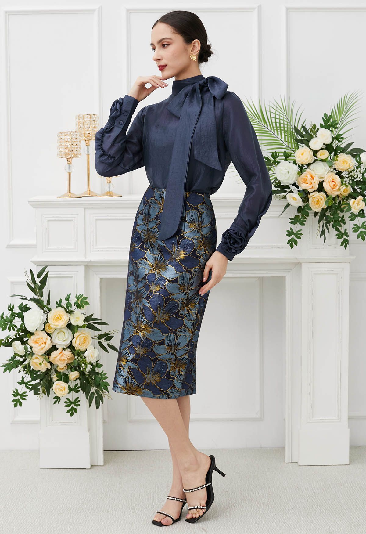 Opulent Bloom Jacquard Pencil Midi Skirt