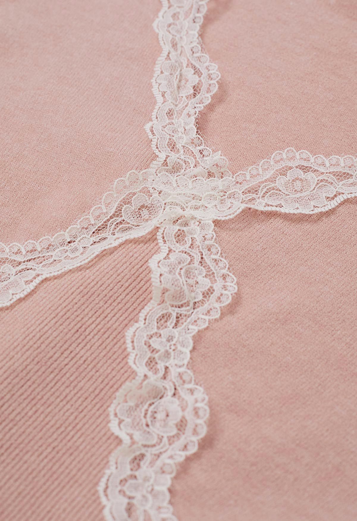 Lace Trim V-Neck Knit Top in Pink