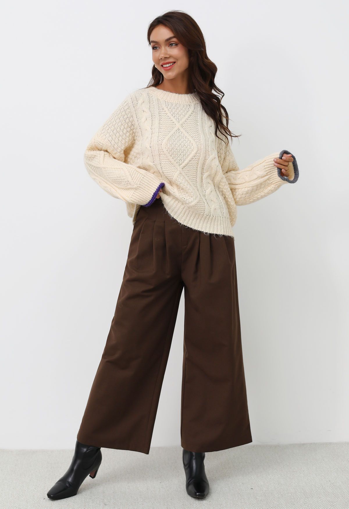 Two-Tone Cuffs Crew Neck Knit Sweater